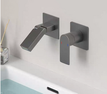 Load image into Gallery viewer, Wall Mounted Bathtub Bathroom Faucet Single Handle Mixer Tap